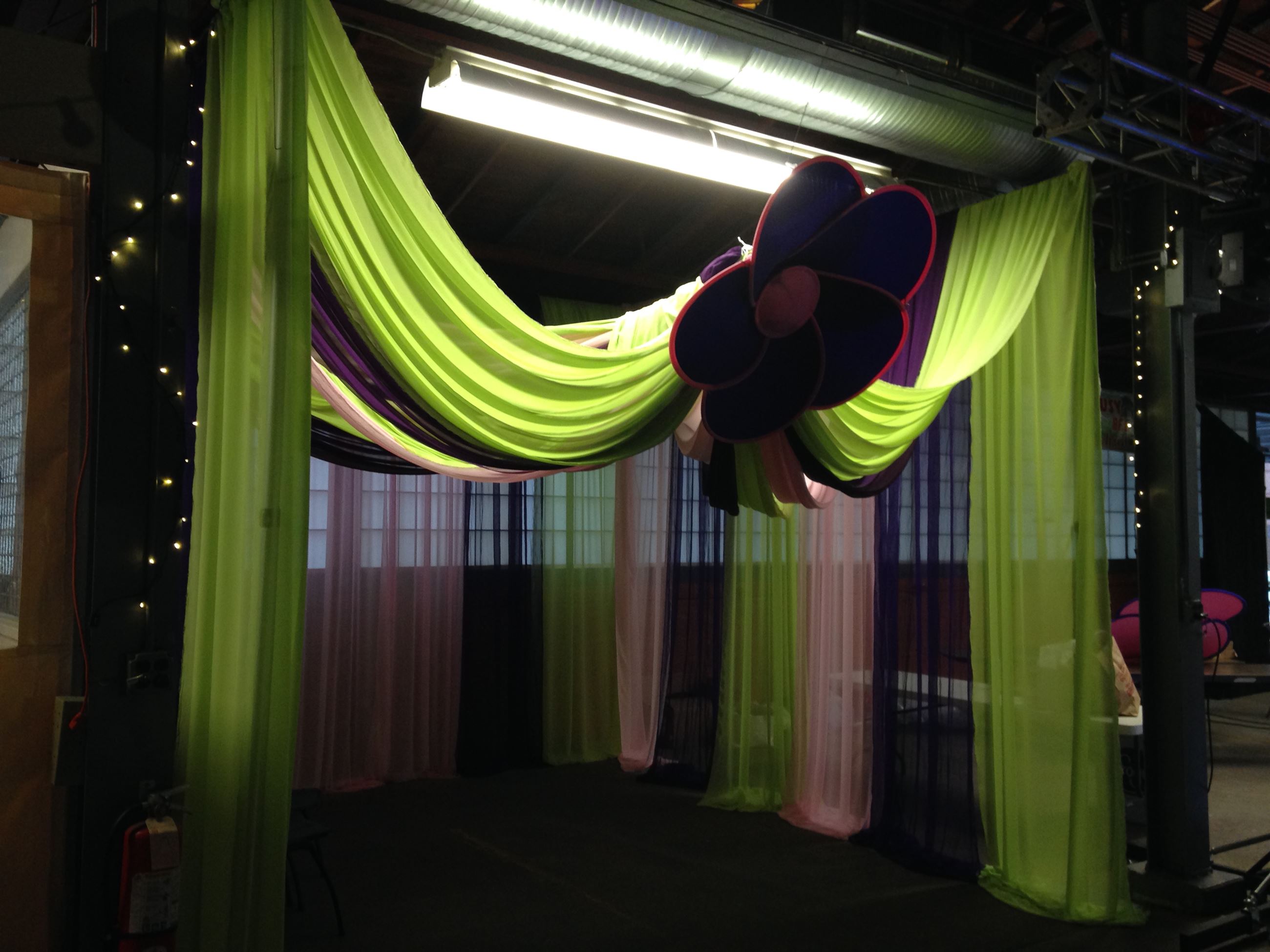 Flower Power Wedding 